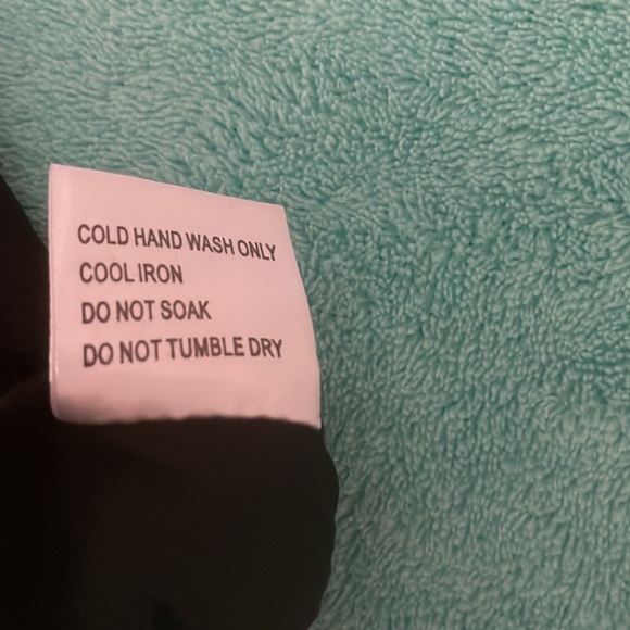 Princess Polly Weekend Love Top Black NWT size 6 - Picture 12 of 12